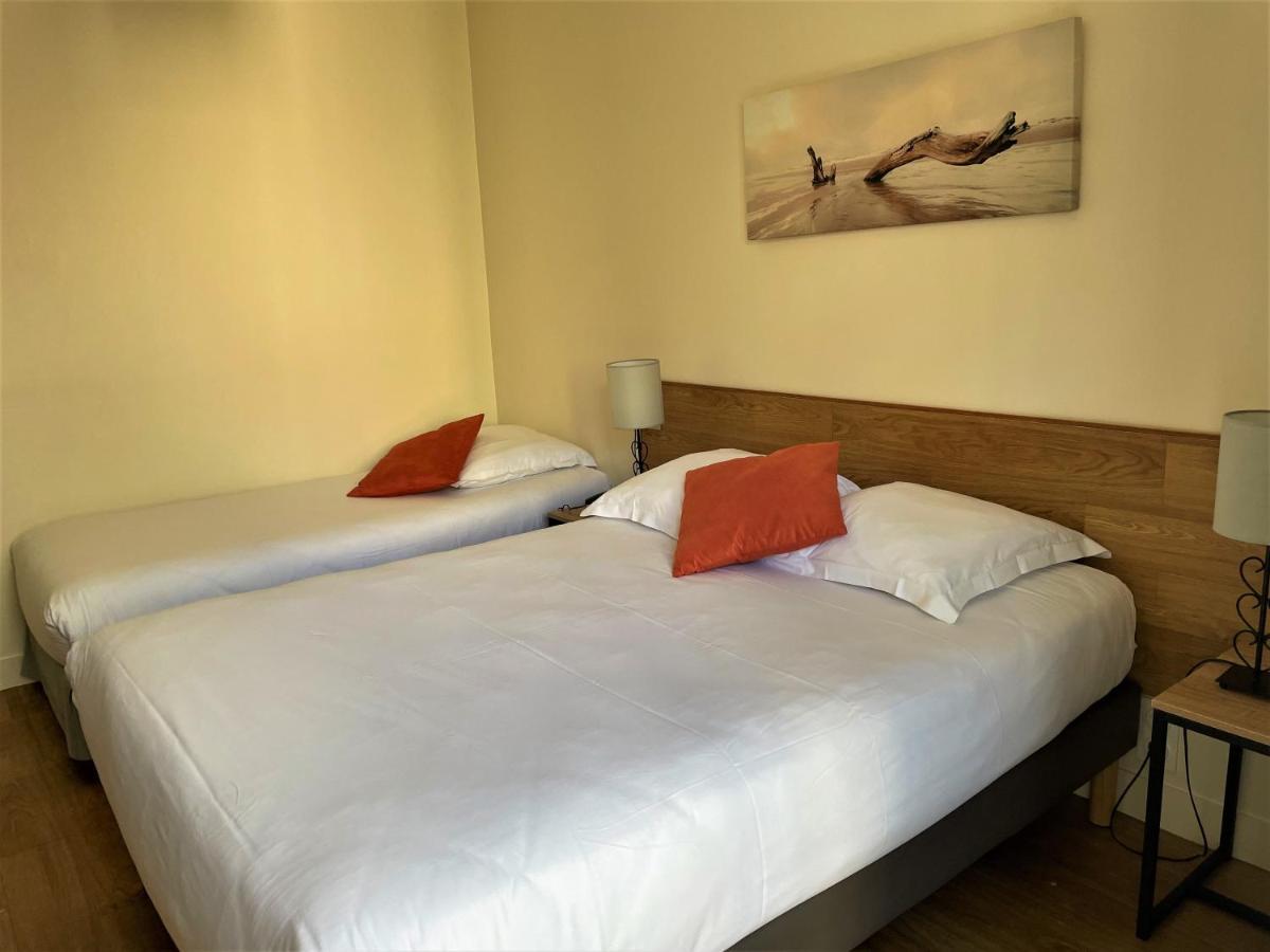 Le Vauban Hotel Merville-Franceville-Plage Buitenkant foto