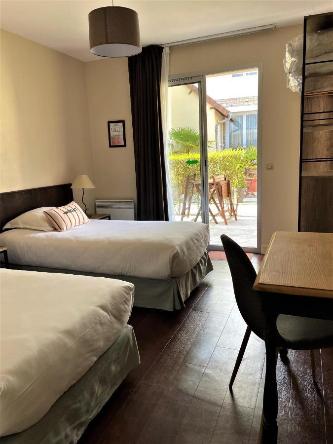 Le Vauban Hotel Merville-Franceville-Plage Buitenkant foto