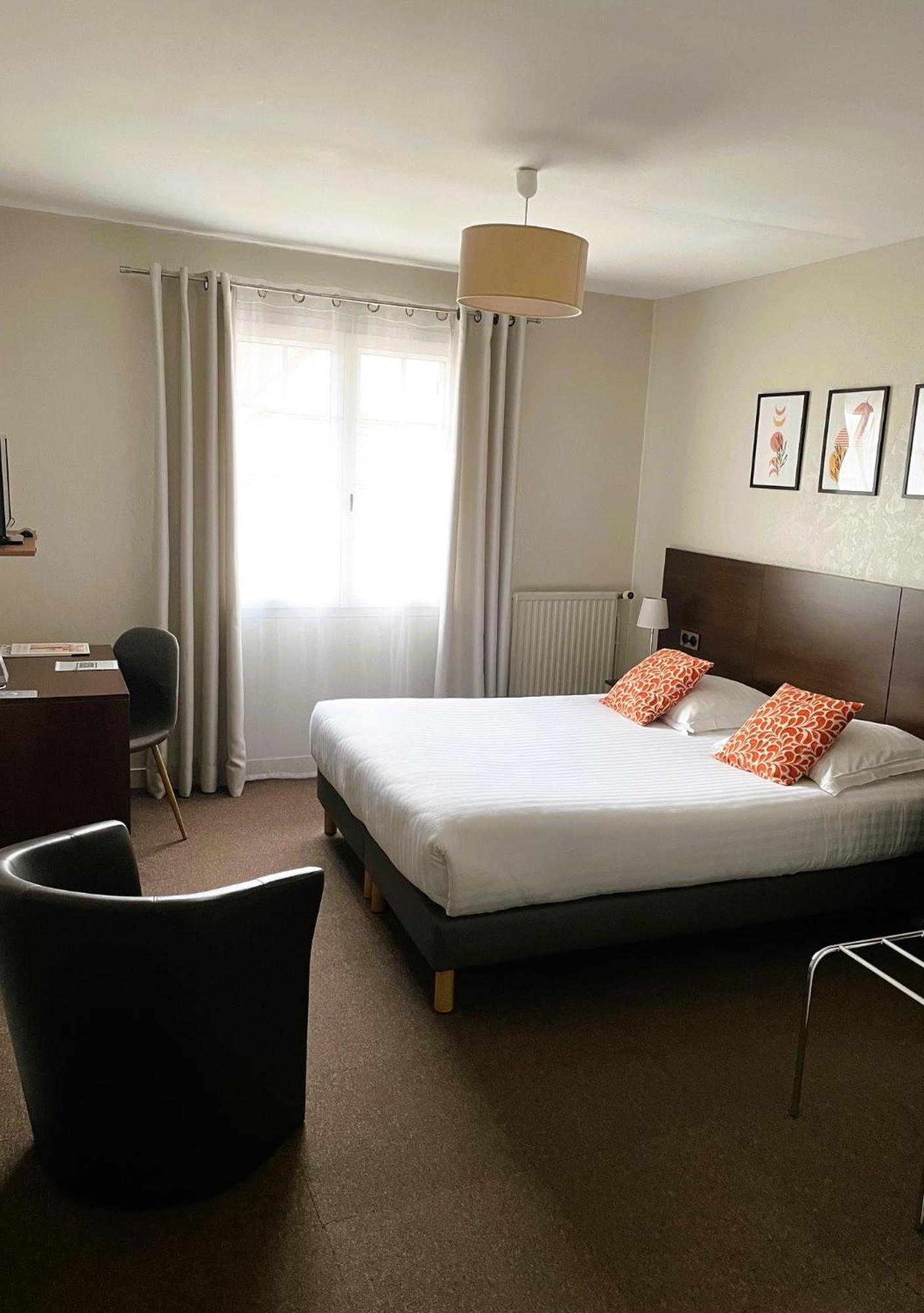 Le Vauban Hotel Merville-Franceville-Plage Buitenkant foto