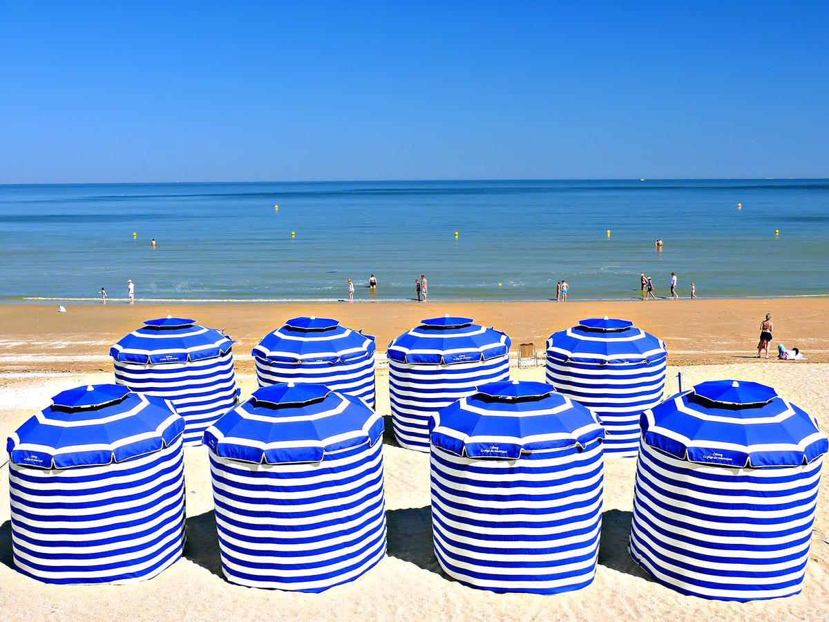 Le Vauban Hotel Merville-Franceville-Plage Buitenkant foto